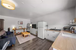 6951 Chisholm, Van Nuys, CA 91406 - Photo 52