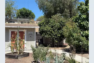 545 E Gainsborough Road, Thousand Oaks, CA 91360 - Photo 36
