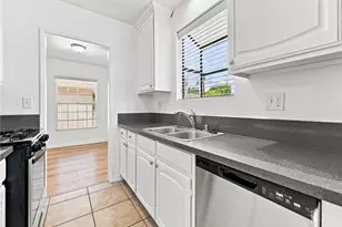 7355 Donna Ave, Reseda, CA 91335 - Photo 14