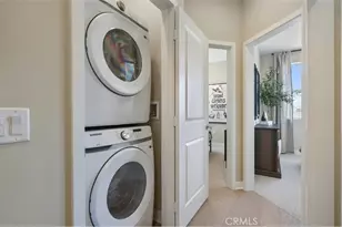 26862 Serif Pl, Valencia, CA 91381 - Photo 18