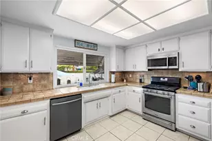 14122 Uxbridge St, Westminster, CA 92683 - Photo 12