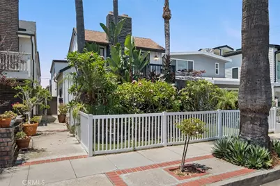 415 Goldenrod, Corona del Mar, CA 92625 - Photo 1