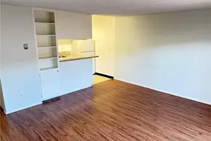 5585 E Pacific Coast Hwy, Long Beach, CA 90804 - Photo 14
