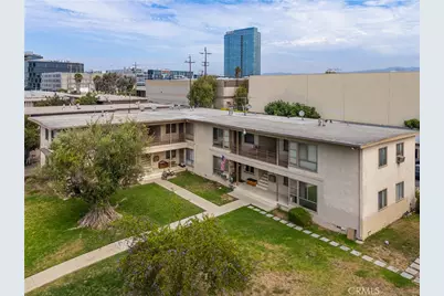 5713 Corbett, Los Angeles, CA 90016 - Photo 2