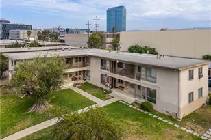 5713 Corbett, Los Angeles, CA 90016 - Photo 2