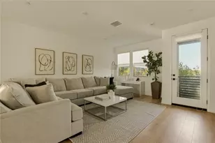 10942 Champions Ln, Cypress, CA 90720 - Photo 10