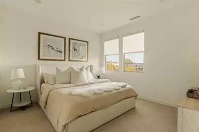 10942 Champions Lane, Cypress, CA 90720 - Photo 14