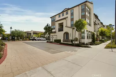 10942 Champions Lane, Cypress, CA 90720 - Photo 36