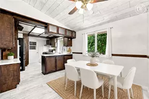 249 Dryden St, Thousand Oaks, CA 91360 - Photo 8