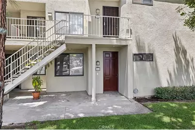 17722 Sergio Circle #102, Huntington Beach, CA 92647 - Photo 2