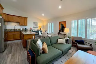 1637 E 5th St, Long Beach, CA 90802 - Photo 4