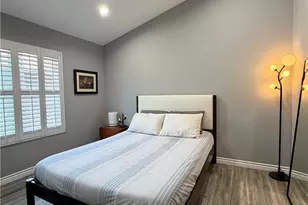 1637 E 5th St, Long Beach, CA 90802 - Photo 12