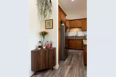 1637 E 5th Street #302, Long Beach, CA 90802 - Photo 6
