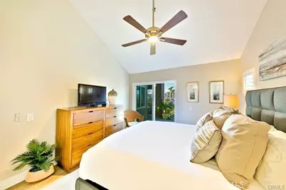 420 Lake #301, Huntington Beach, CA 92648 - Photo 22