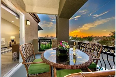 420 Lake #301, Huntington Beach, CA 92648 - Photo 18