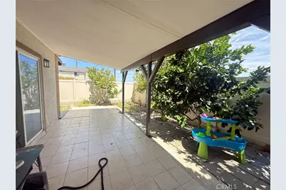 7802 Alhambra Drive, Huntington Beach, CA 92647 - Photo 16