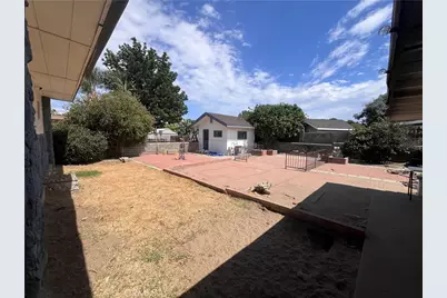 17259 Miller, Fontana, CA 92336 - Photo 18