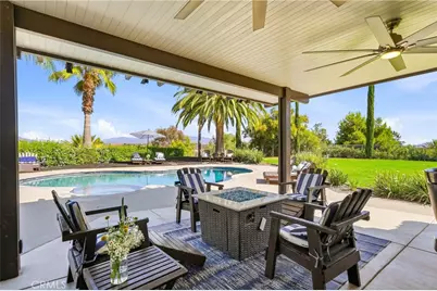 39130 Pala Vista, Temecula, CA 92591 - Photo 12