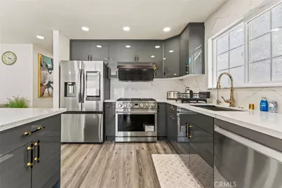 9 Southampton, Irvine, CA 92620 - Photo 12