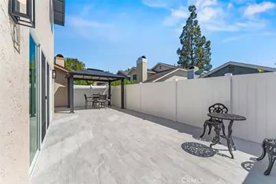 9 Southampton, Irvine, CA 92620 - Photo 36