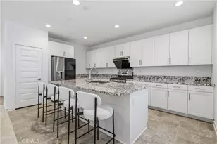 6992 Mallow Dr, Fontana, CA 92336 - Photo 10