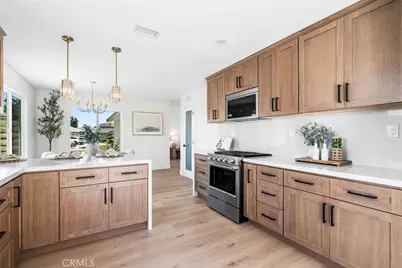27616 Soltero, Mission Viejo, CA 92691 - Photo 2