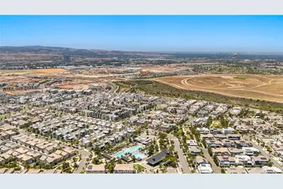 120 Sawbuck, Irvine, CA 92618 - Photo 48