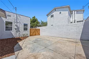 2410 W 70th, Los Angeles, CA 90043 - Photo 38