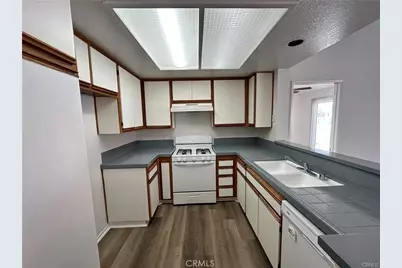 19016 Canyon, Trabuco Canyon, CA 92679 - Photo 8