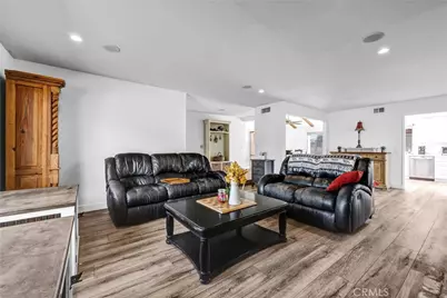 14442 Pinebrook, Tustin, CA 92780 - Photo 12