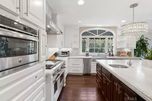 27532 Boothill Ct, Laguna Hills, CA 92653 - Photo 18