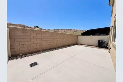 27463 Moonstone, Moreno Valley, CA 92555 - Photo 20