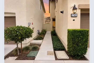 27463 Moonstone, Moreno Valley, CA 92555 - Photo 2