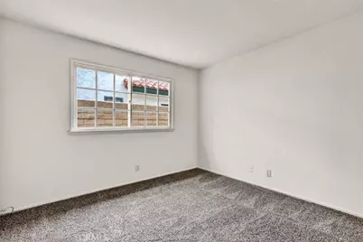 18922 Gregory Lane, Huntington Beach, CA 92646 - Photo 16
