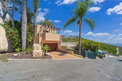 1046 Oro, Laguna Beach, CA 92651 - Photo 2