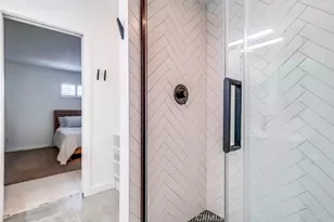 1020 Ocean Park, Santa Monica, CA 90405 - Photo 30