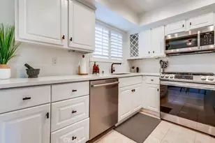 1020 Ocean Park, Santa Monica, CA 90405 - Photo 16