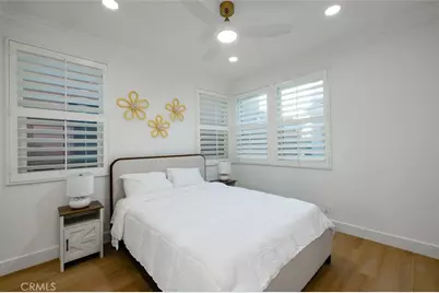 304 Goldenwest Street, Huntington Beach, CA 92648 - Photo 18