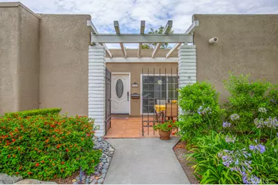 2044 Via Mariposa #B, Laguna Woods, CA 92637 - Photo 2