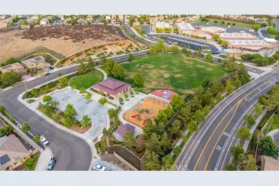 38354 Falcon Court, Murrieta, CA 92563 - Photo 46