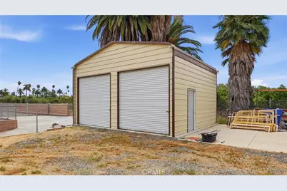 9218 Victoria Avenue, Riverside, CA 92503 - Photo 20