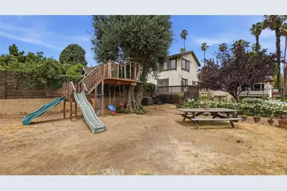 9218 Victoria Avenue, Riverside, CA 92503 - Photo 12