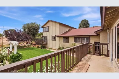9218 Victoria Avenue, Riverside, CA 92503 - Photo 10