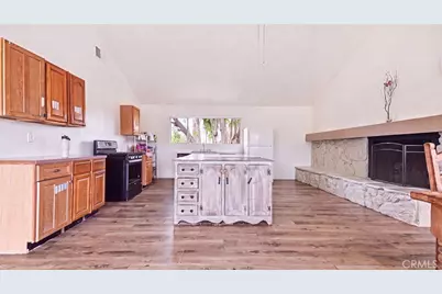 9218 Victoria Avenue, Riverside, CA 92503 - Photo 32