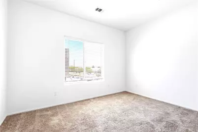 11075 Mesquite Ave, Desert Hot Springs, CA 92240 - Photo 18