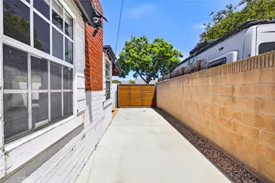 5928 E Garford Street, Long Beach, CA 90815 - Photo 38
