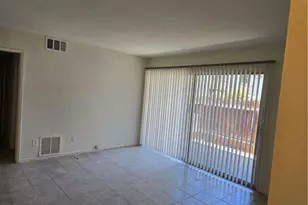 2501 W Sunflower, Santa Ana, CA 92704 - Photo 6