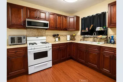 11819 Cheshire, Norwalk, CA 90650 - Photo 8