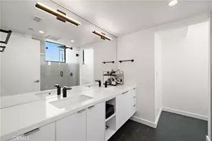 3859 S Centinela Ave, Los Angeles, CA 90066 - Photo 4