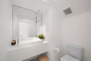 3859 S Centinela Ave, Los Angeles, CA 90066 - Photo 10